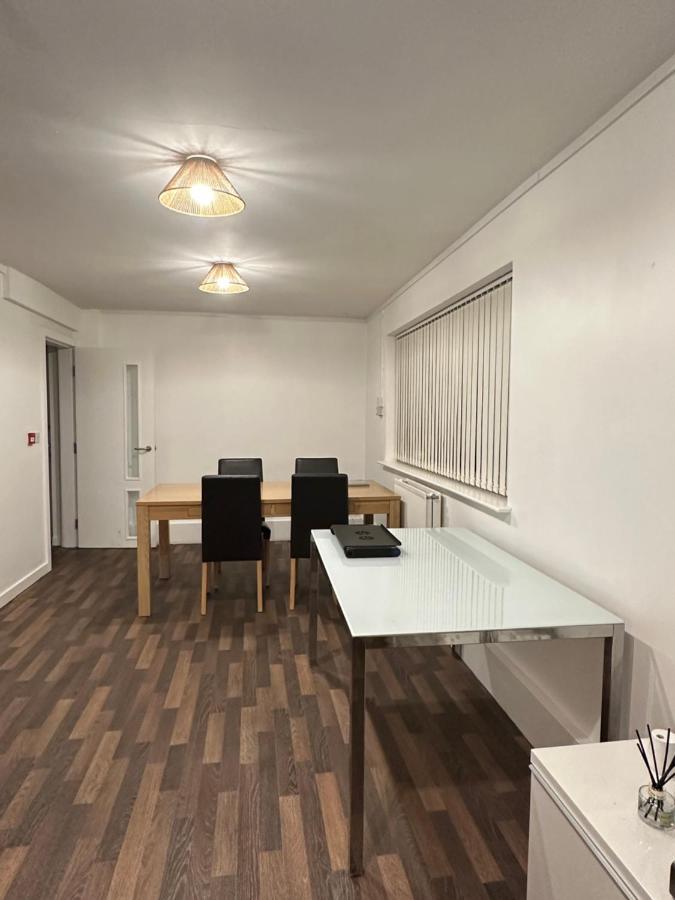 Bright, Warm & Cozy House In Harpurhey Apartment Manchester Luaran gambar