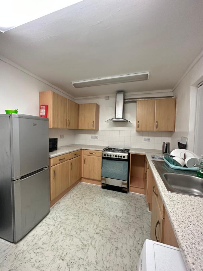 Bright, Warm & Cozy House In Harpurhey Apartment Manchester Luaran gambar