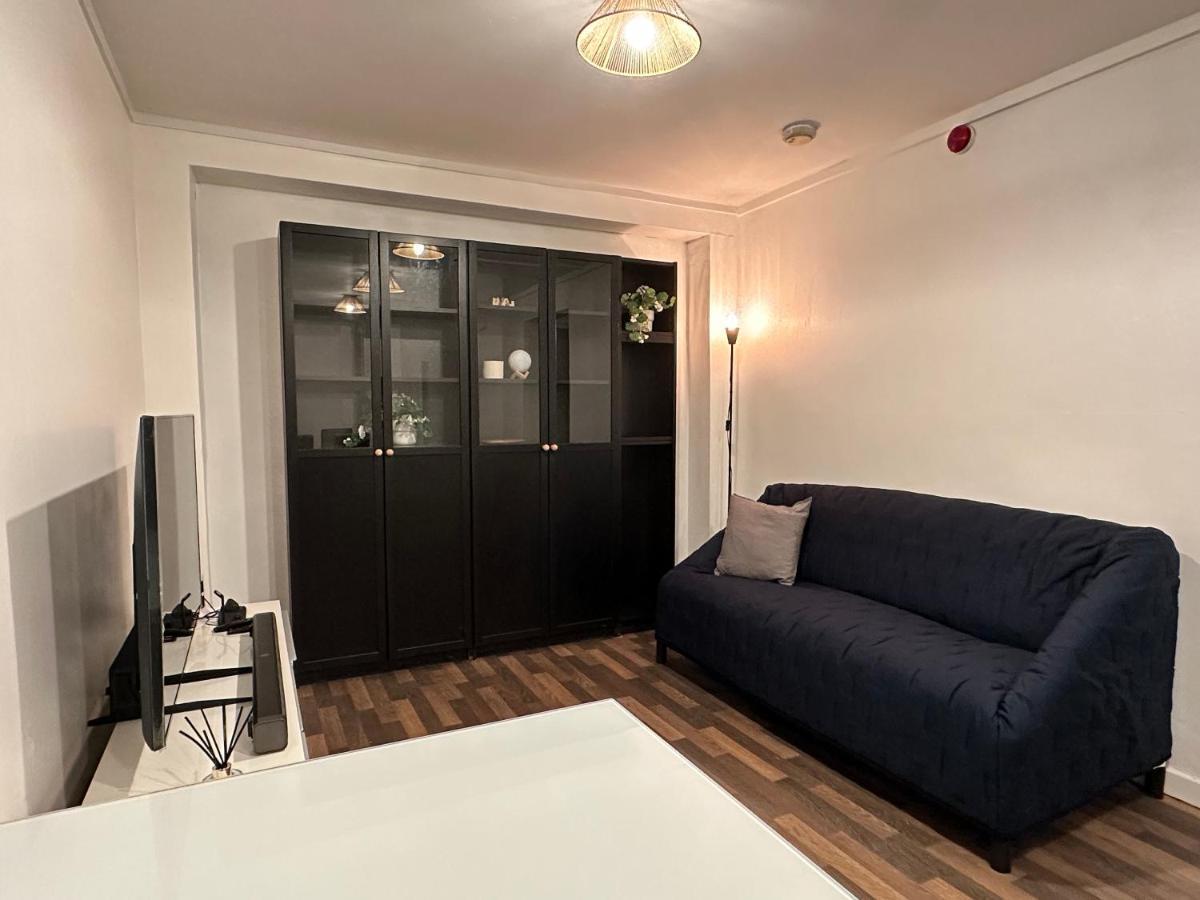 Bright, Warm & Cozy House In Harpurhey Apartment Manchester Luaran gambar