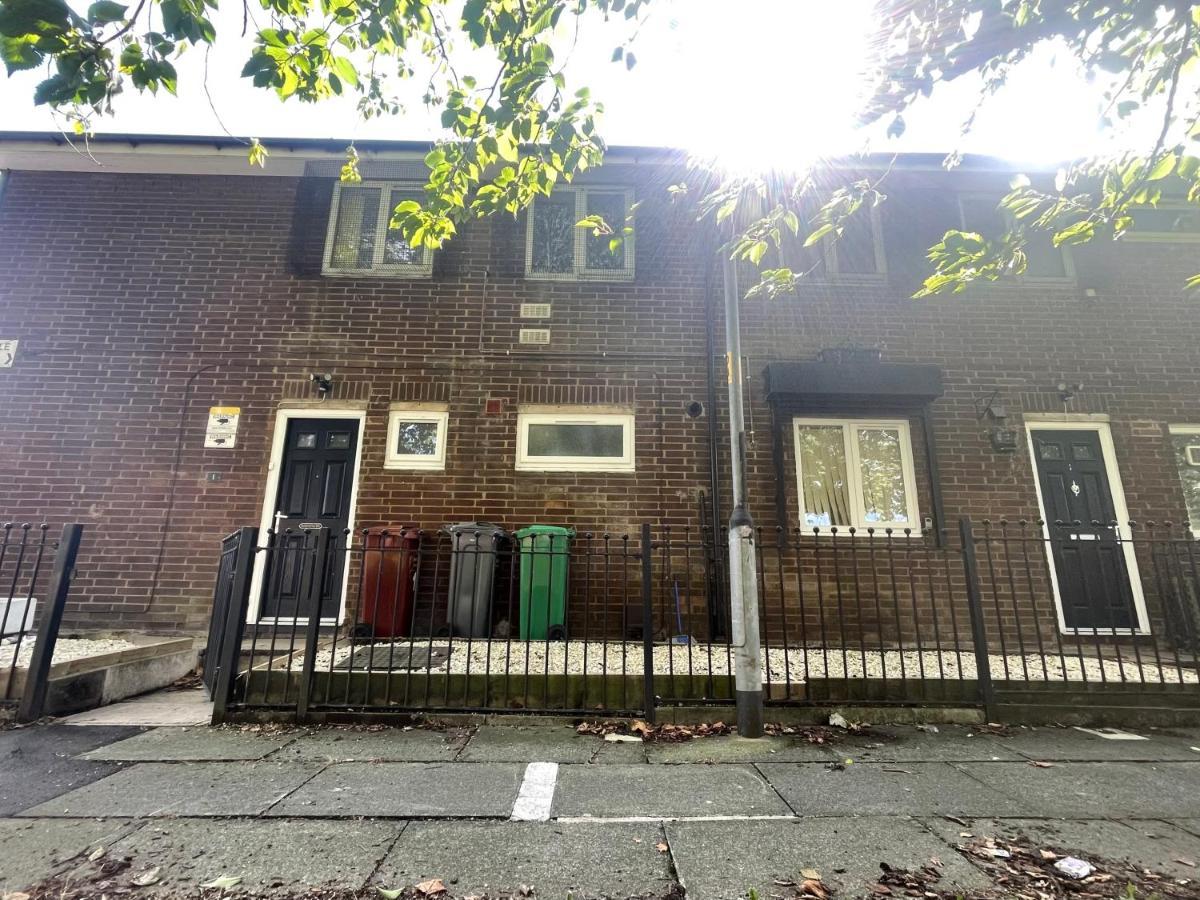 Bright, Warm & Cozy House In Harpurhey Apartment Manchester Luaran gambar